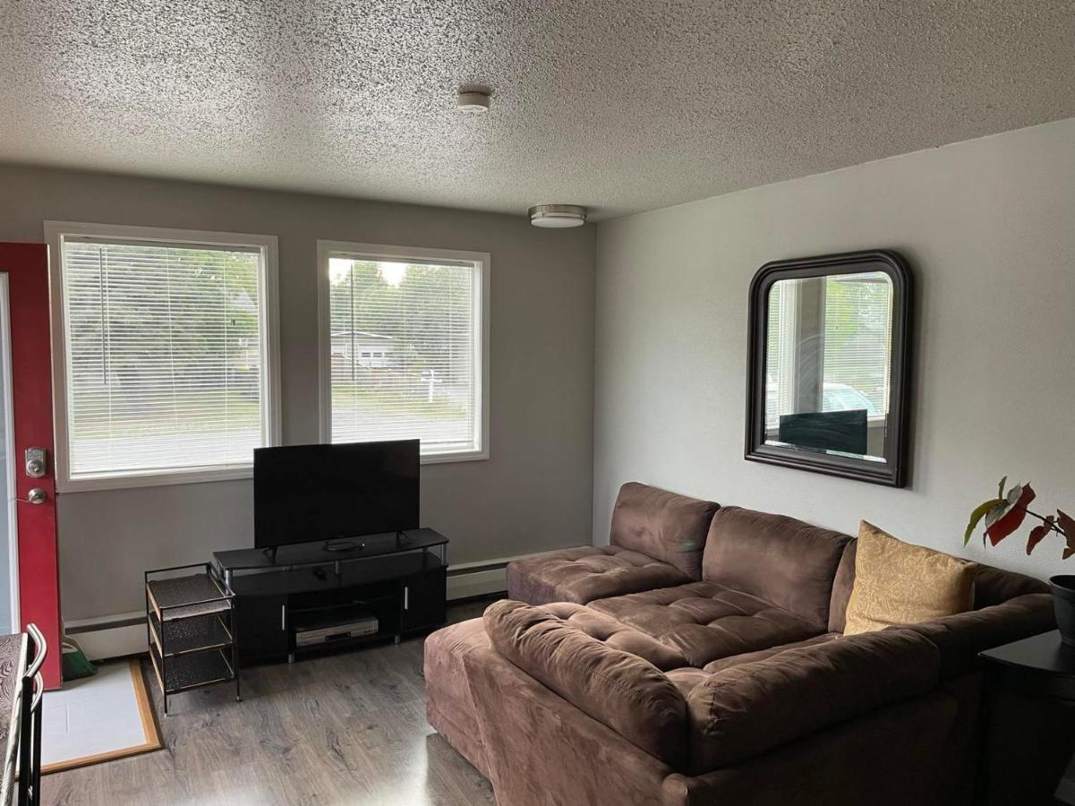 Nightshade Bnb Anchorage Exterior foto